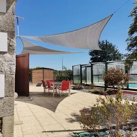 Magnifique Villa, Piscine Chauffee, Proche Avrillé